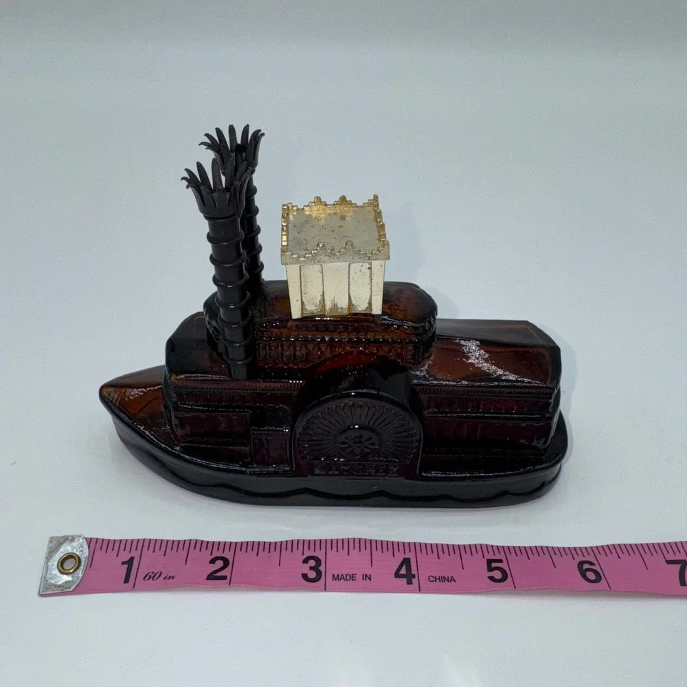 Vintage Avon Natchez Side‎ Wheeler After Shave Decanter, Collectible Boat Empty